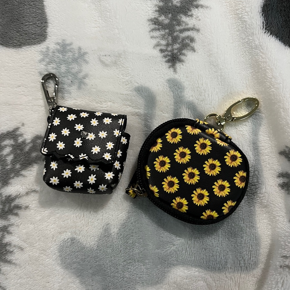 Floral bag charm pouches